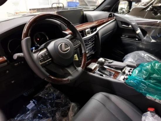 19款雷克萨斯LX450 柴油版 第一台已交车