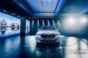 不可思议 新BMW 7系 独立思考布局未来  
