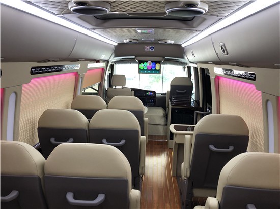 车市资讯丰田考斯特中巴16座17座多少钱 