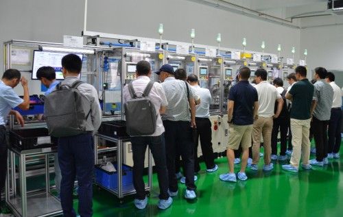 木牛科技77G车载雷达量产并发布新一代雷达