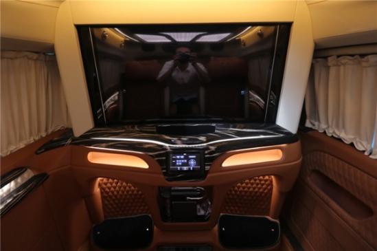 杭州奔驰威霆改装商务房车豪华内饰配置图片