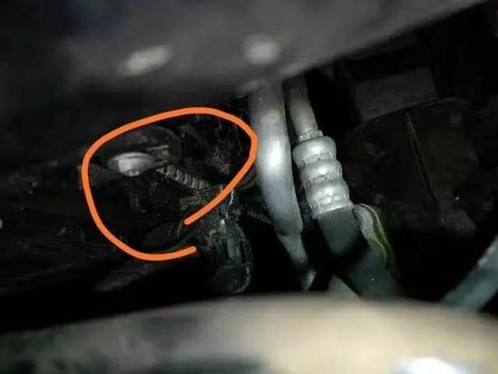 这样的二手车市场你敢去吗？支持第三方检测就是鬼话！附维权攻略