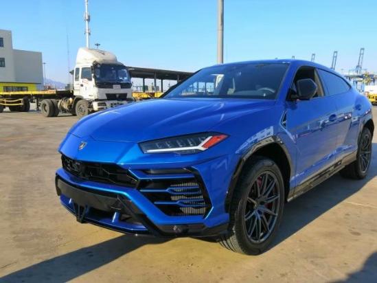 兰博基尼Urus 2019款SUV 气力取颜值并存