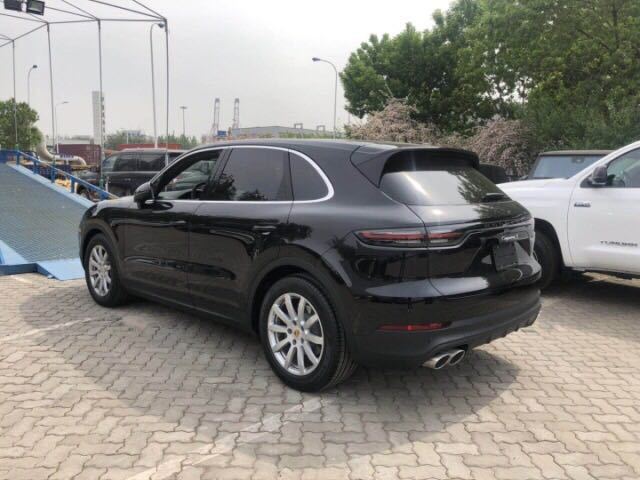 2019款保时捷 2.9T S天津港即兴车色多