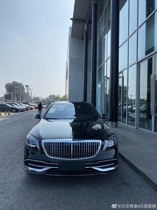 2020款进口奔跑迈巴赫S 450对赛 说的冷爱