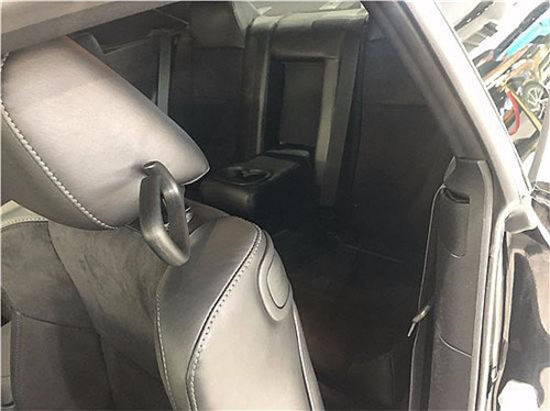 道奇挑战者 炫酷地狱猫降价酬宾 任你纵横