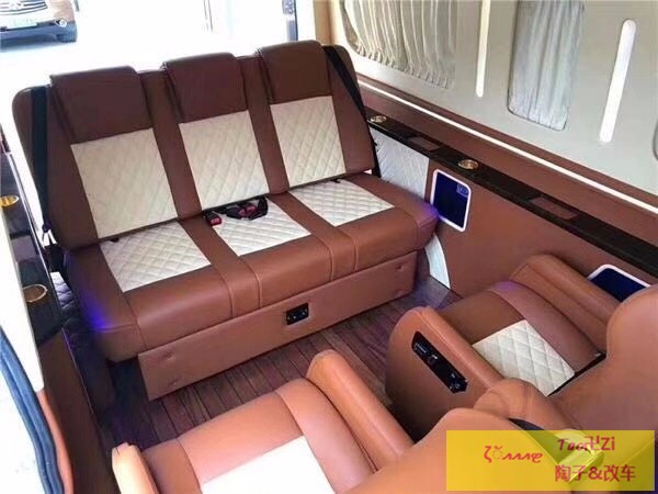 大通V80翻新改装内饰-航空座椅多少钱  