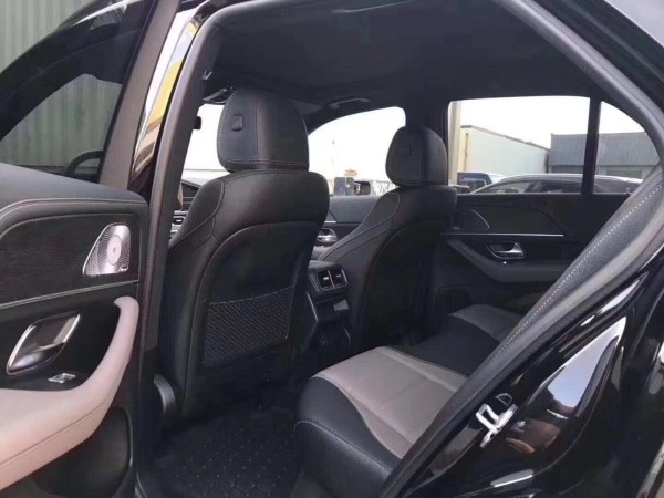 2020跨奔驰GLE350价格 时尚硬气奢华SUV