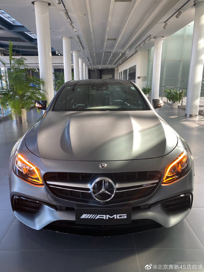 你心动了吗？2020款奔驰E63 S AMG四驱 