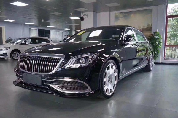 2019款奔驰迈巴赫S450 帝王级别商务座驾