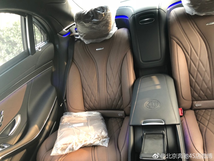 2020款奔驰S65 S63AMG 引领未来科技   