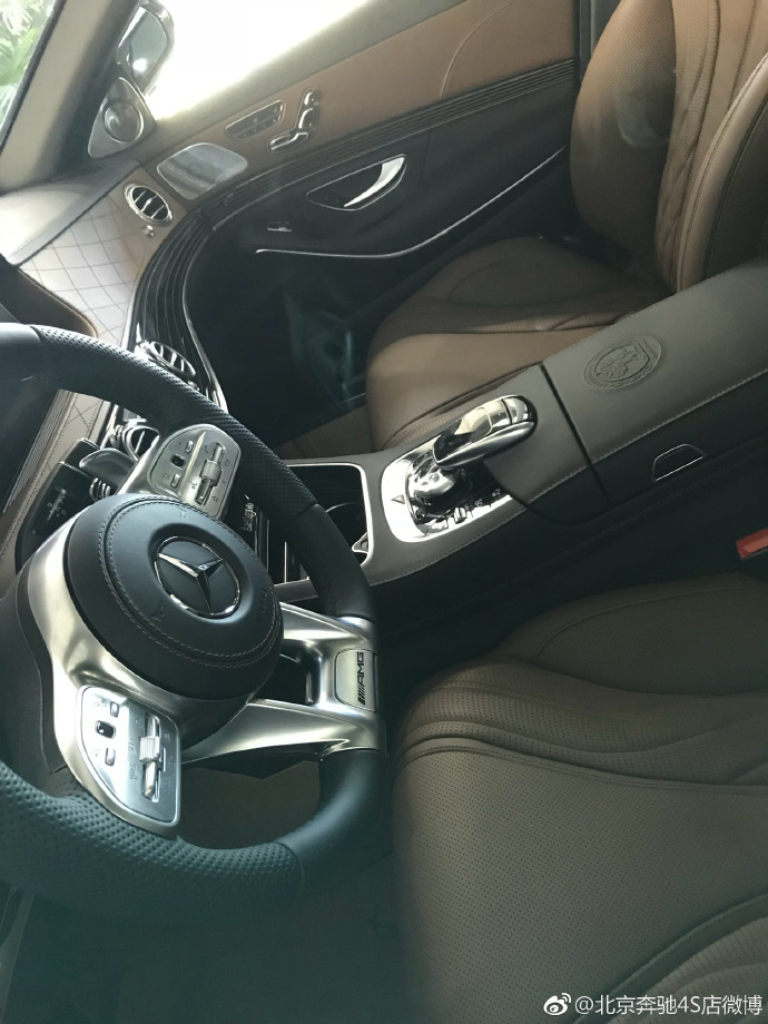 2020款奔驰S65 S63AMG 引领未来科技   