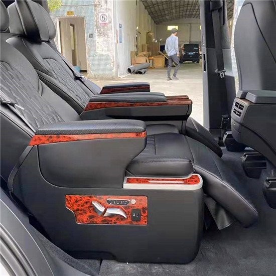 特斯拉Model X改后排座椅 特斯拉改装航空座椅多少钱