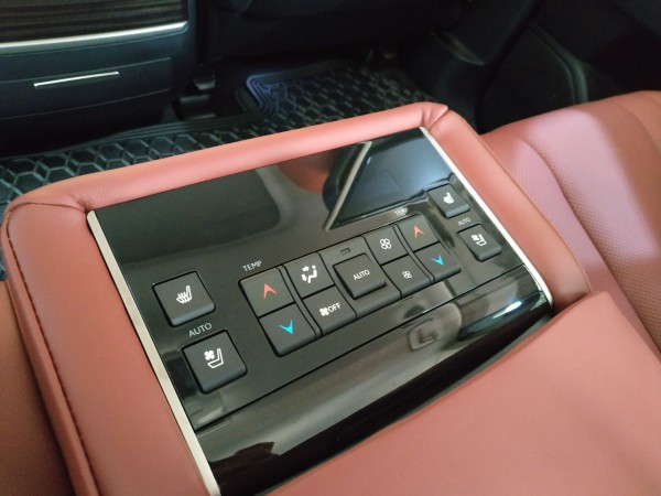 19款雷克萨斯LX570 绝版情怀车型历史  