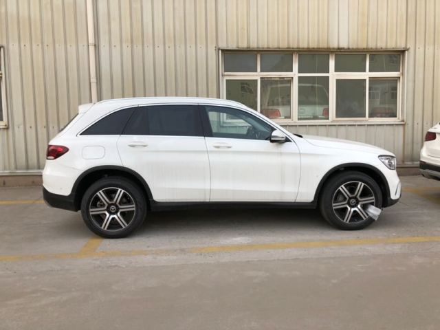 平行进口奔驰GLC300 适合女士的小型SUV