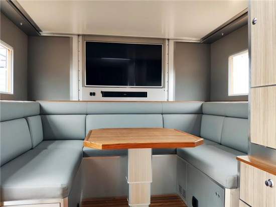 进口乌尼莫克改装越野房车 全地形 一路