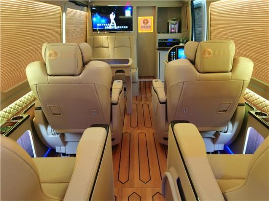 新款柯斯达10座商务车丰田10座卫生间版