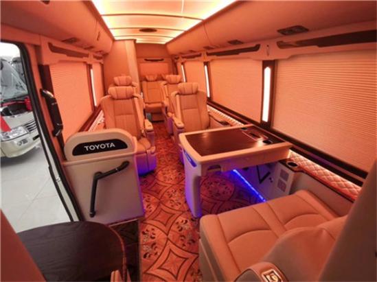 考斯特中型客车11座丰田中巴17座考斯特
