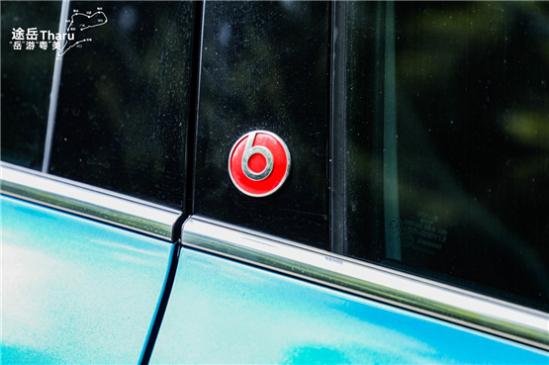                广东最美旅游公路·碉楼逸风