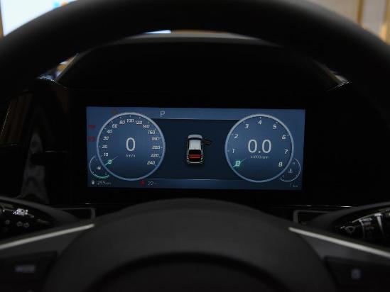 又一款新车即将上市，1.5L+CVT预售才10.98万起