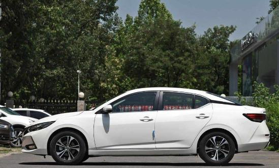 好看又舒服 管它是鲜肉还是大叔 轩逸越老越受宠