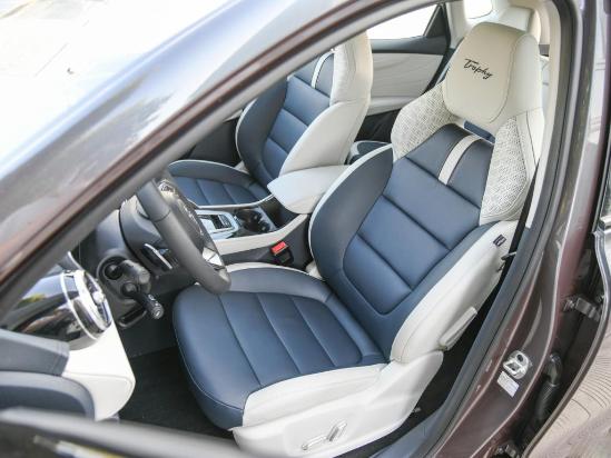 这车外观颜值酷似阿斯顿马丁，7.9秒破百，网友：上市或成爆款