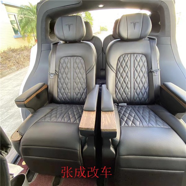 特斯拉ModelX改装航空座椅 改装真实效果图