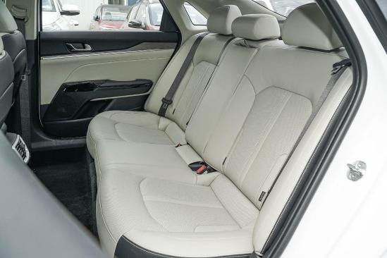 预算20万左右，凯酷、亚洲龙和标致508L，谁更值得入手？