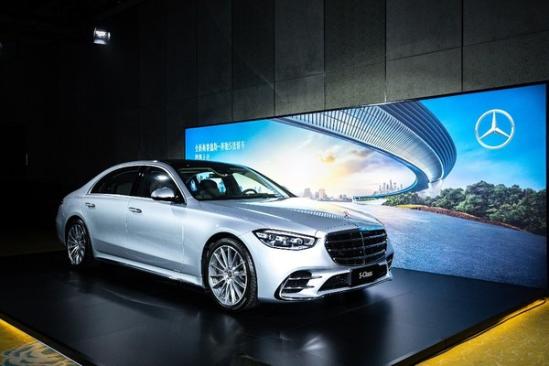 未来可期 -- The Year Ahead展望2021峰会成功举办