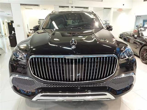 奔驰迈巴赫GLS600加长5.98米性能动力强劲