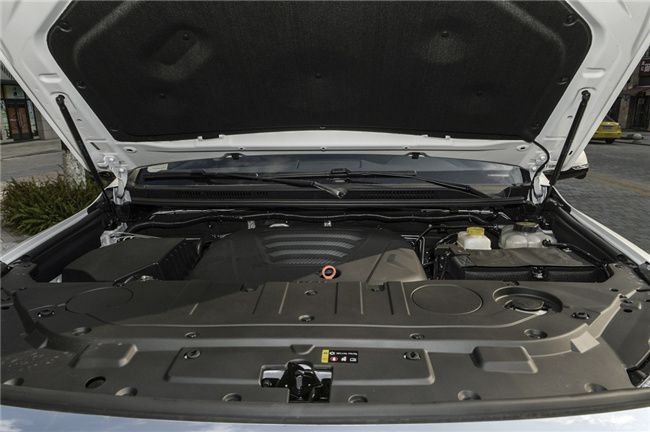 武汉长城哈弗H9综合优惠0.5万 现车齐全