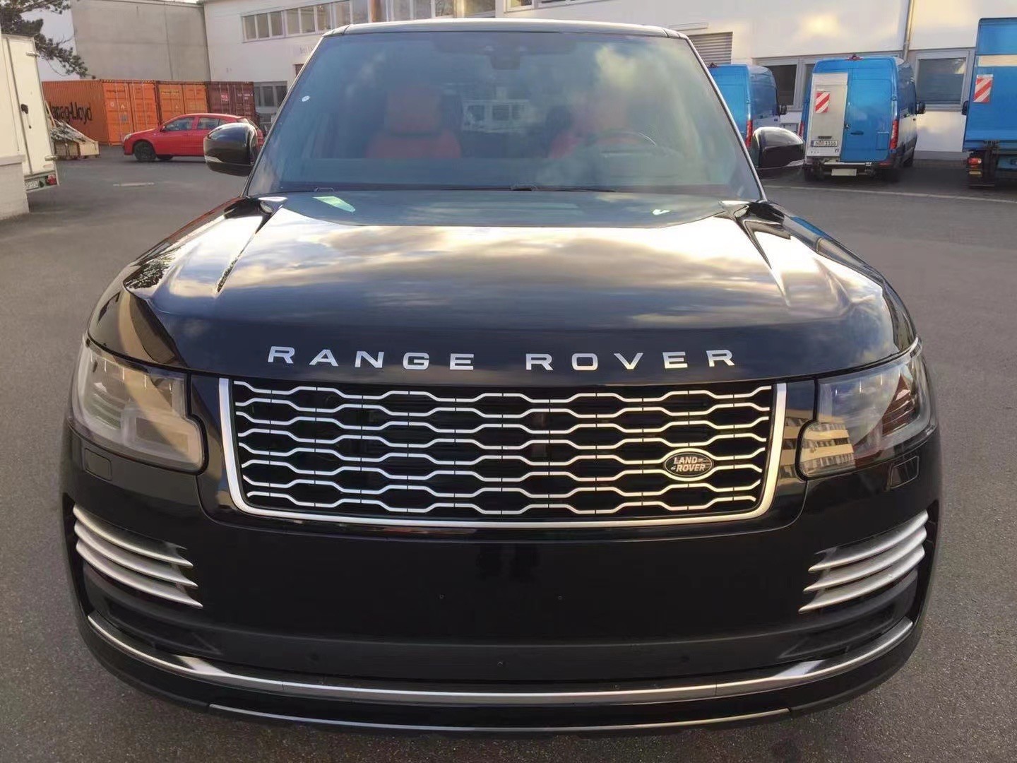 21款路虎揽胜行政创世加长3.0 裸车价格