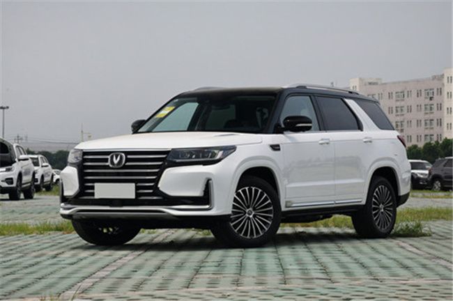 武汉长安CS95综合优惠1万元 现车可选   