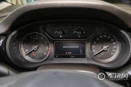 通用别克-君威-552T 豪华型