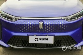 一汽奔腾-奔腾E01-量子波型定制版   ￥21.58