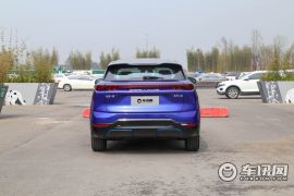 一汽奔腾-奔腾E01-量子波型定制版   ￥21.58