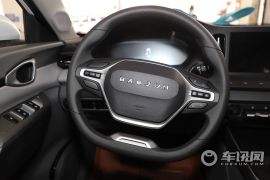 宝骏-宝骏RC-5-RC-5W 1.5L 手动智耀精英型