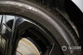 上汽集团-荣威i6 MAX-300TGI 自动爽酷天幕智驾Supreme版