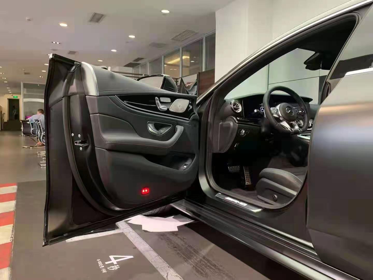 中控设计-奔驰V6提车价格跑车GT50报价 