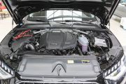 一汽奥迪-奥迪A4L-40 TFSI quattro 豪华动感型