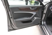 一汽奥迪-奥迪A6L-45 TFSI 臻选动感型