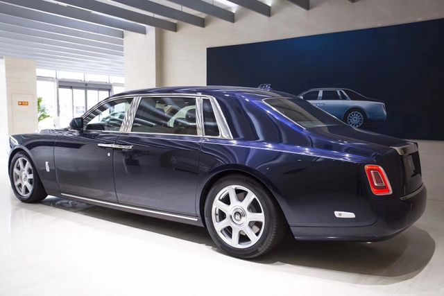 劳斯莱斯幻影加长版五一特惠全国可分期