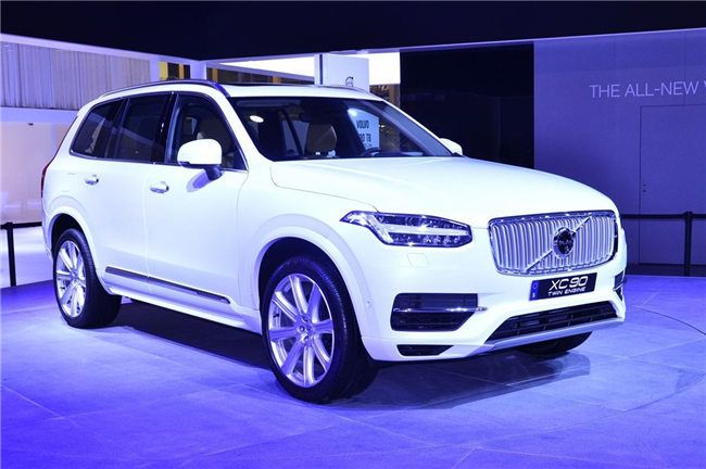武汉沃尔沃XC90综合优惠10万元 现车可选