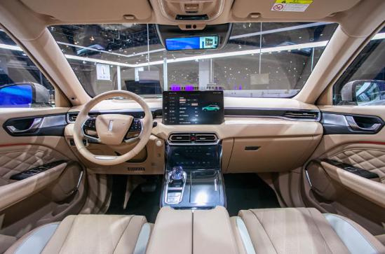 “咖啡家族” 再添猛将 WEY品牌拿铁车型为生活进阶而来