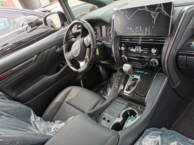 雷克萨斯LM300 霸气尺寸用料不计成本  