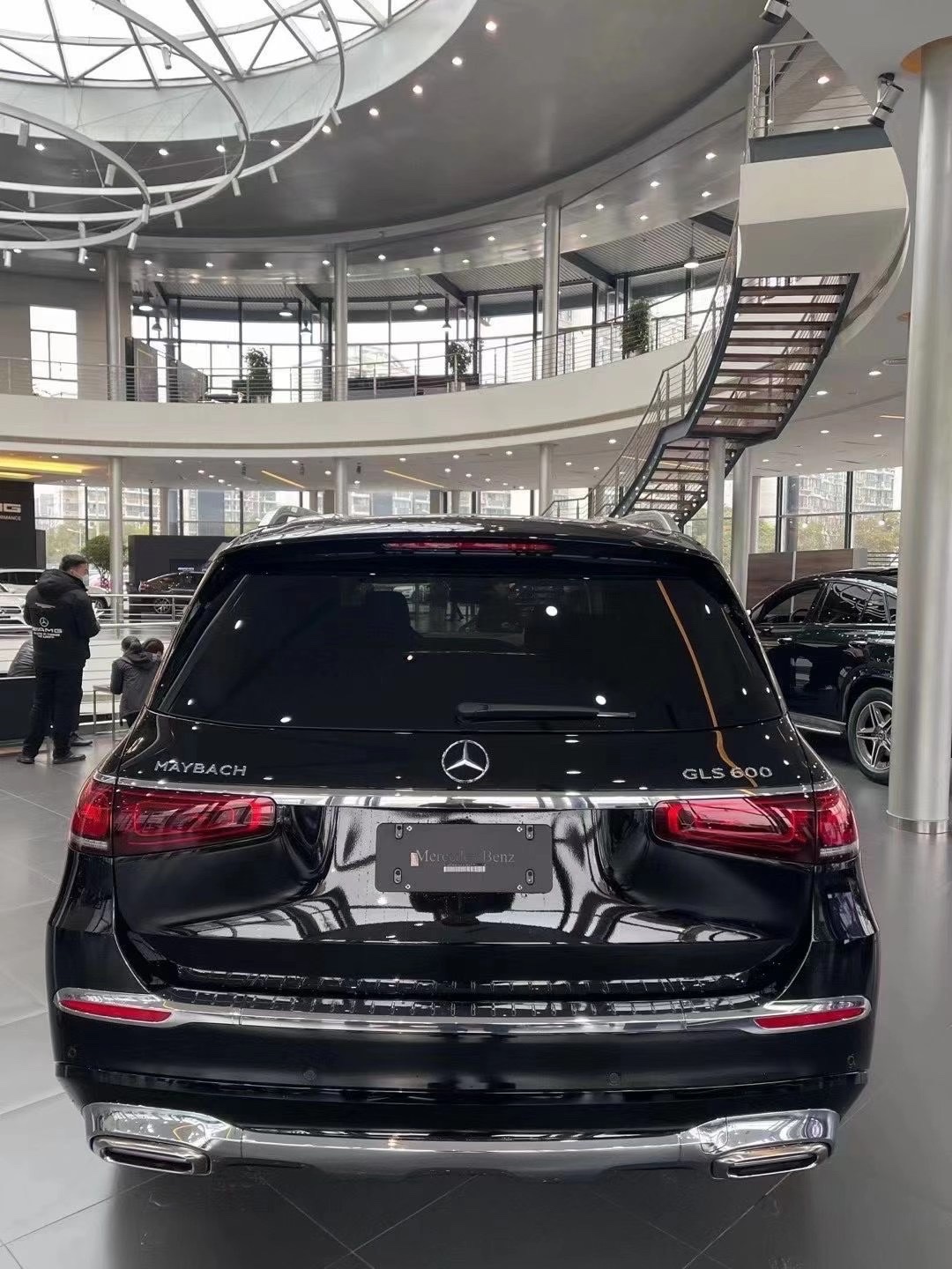 梅赛德斯奔驰迈巴赫GLS600报价及图片  