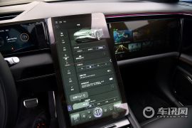 华人运通-高合HiPhi X-创始版6座 