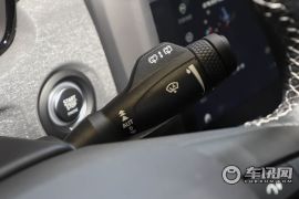 领克-领克02-1.5T DCT两驱劲 冠军版  ￥14.78