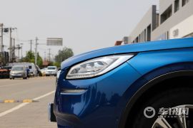 林肯-冒险家-2.0T 四驱尊耀版  ￥34.58