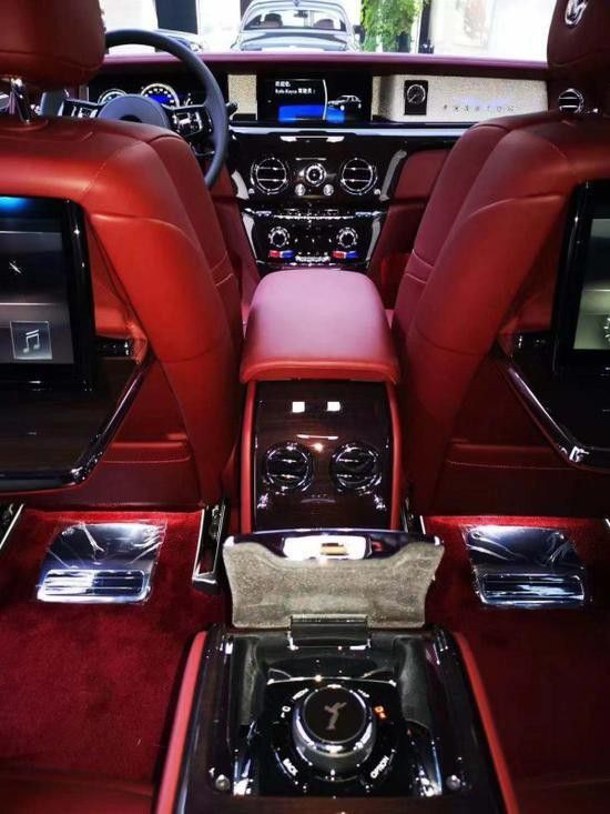 最美不过劳斯莱斯幻影让利50万更有惊喜